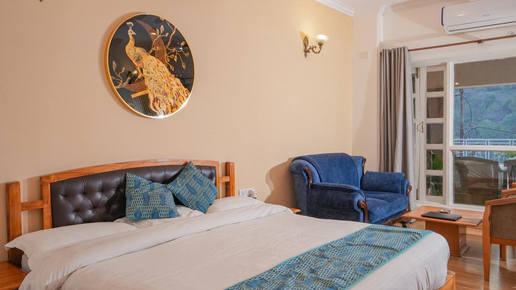 Neelesh Inn- A Luxury Lake View Hotel- 20 Kms From Nainital Bhīm Tāl Exterior foto